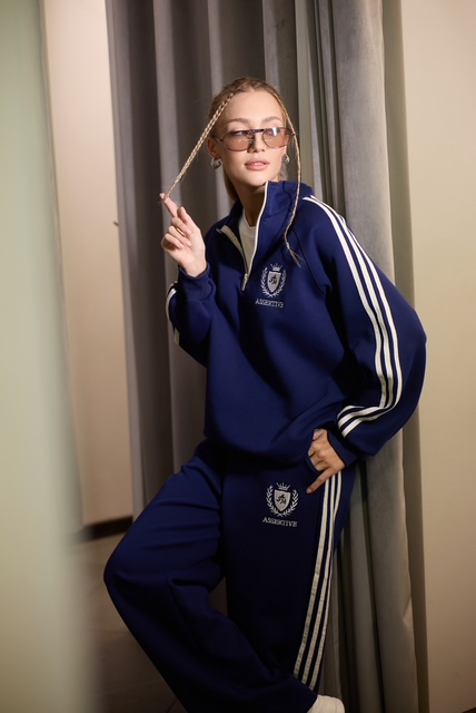 Костюм спортивный