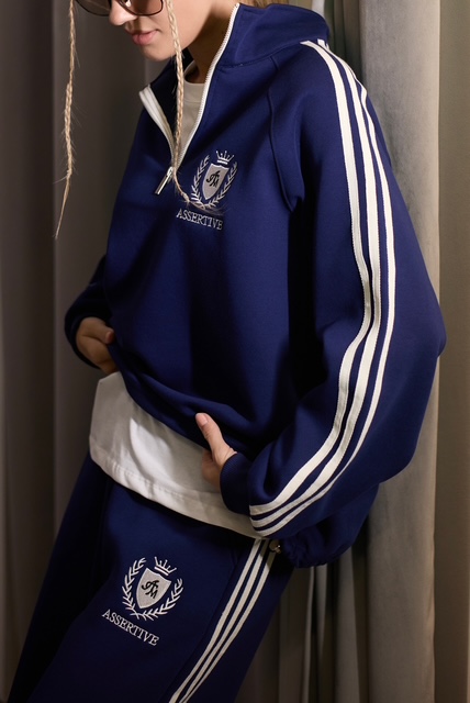 Костюм спортивный