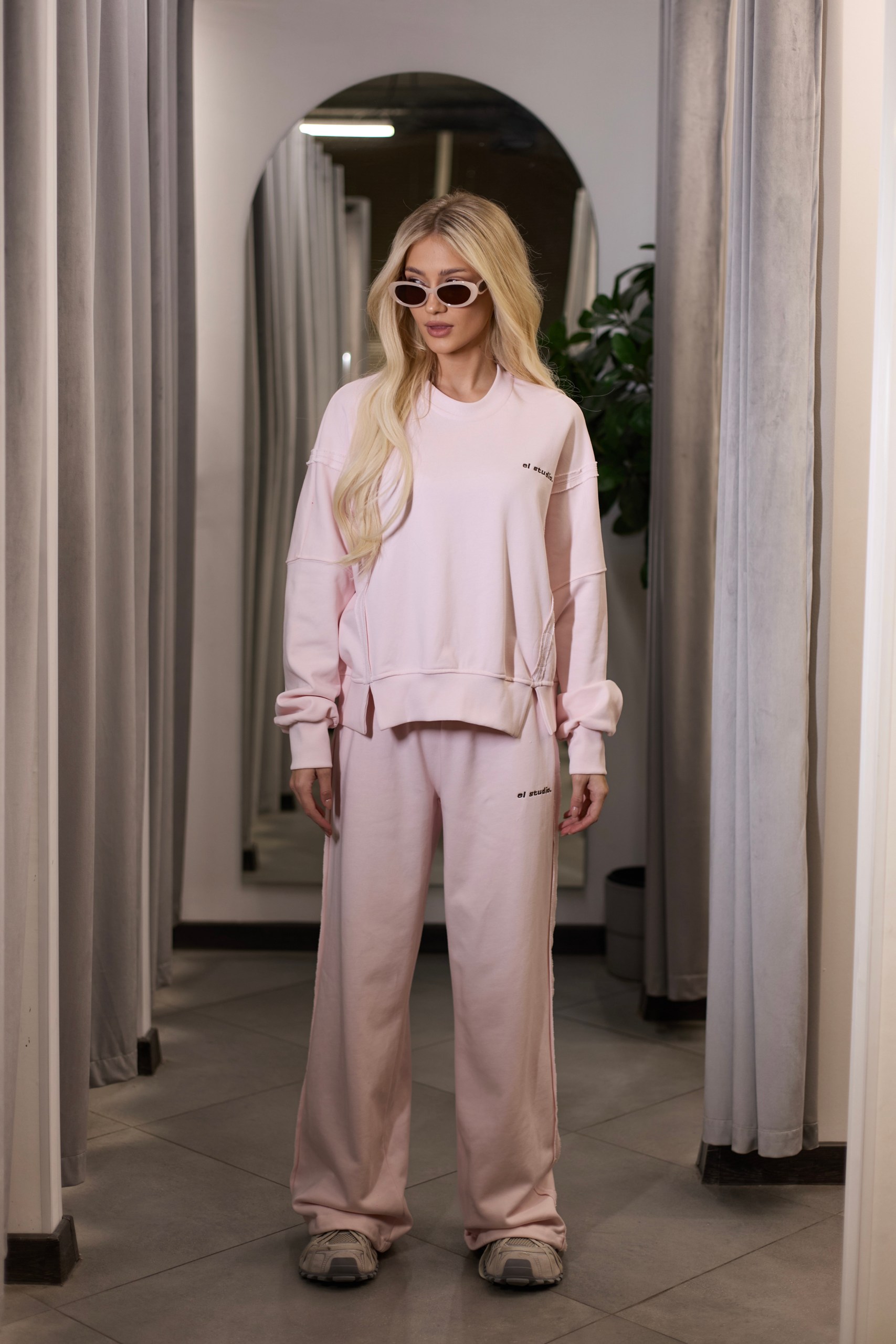 Костюм спортивный розовый