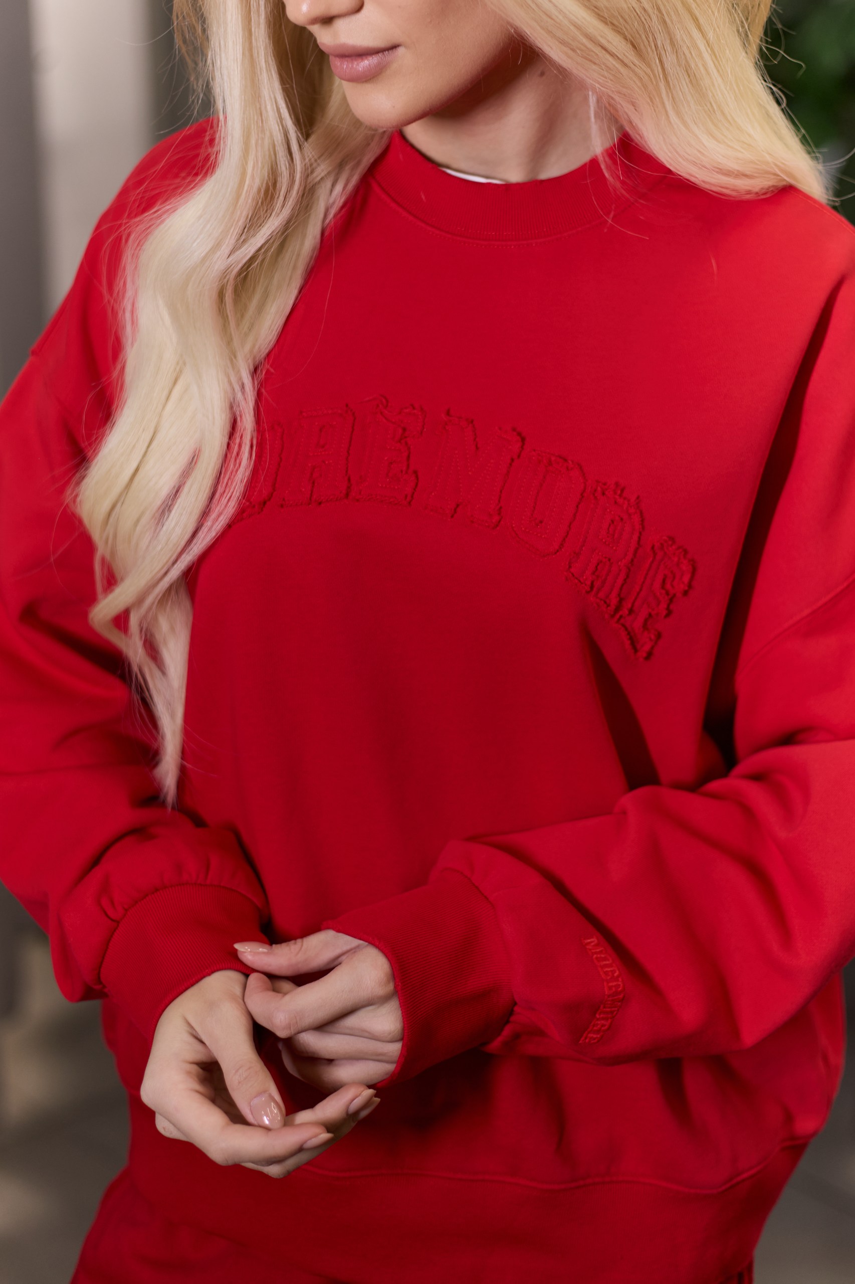 Свитшот красный